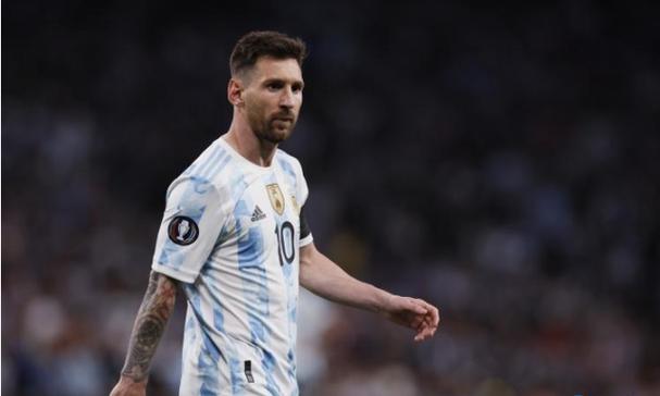 俄巴在“友谊-2025”联合军演期间演练反恐作战